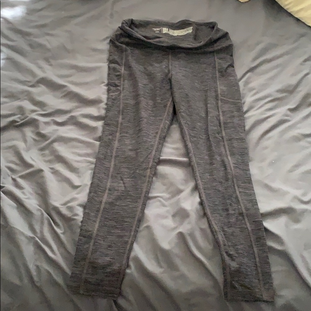 Victoria’s Secret leggings